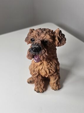 VTG  Life-Like Airedale Terrier Brown Dog Puppy Statue Figurine